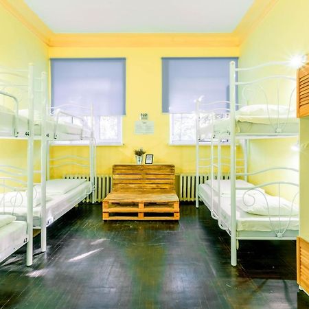 Garis Factory Hostel Kiev Ngoại thất bức ảnh