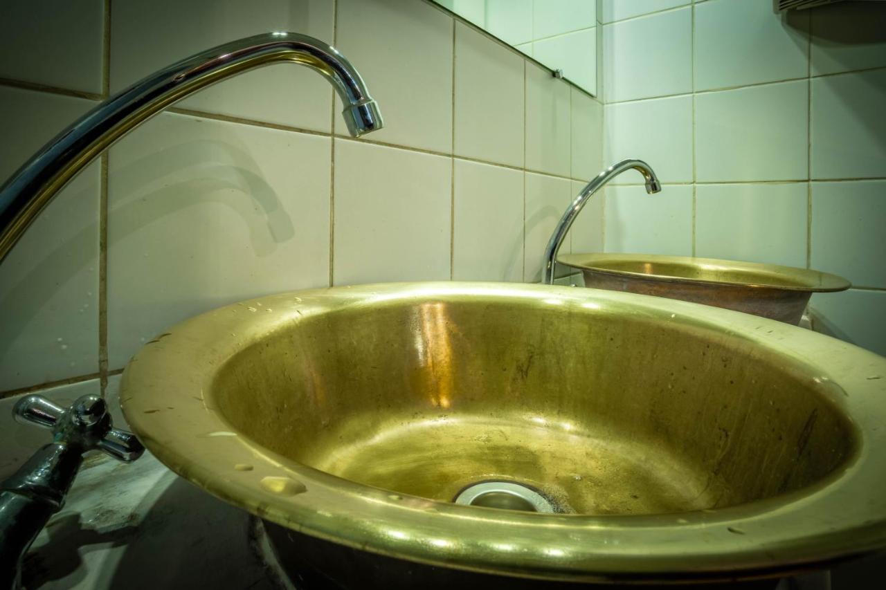 Garis Factory Hostel Kiev Ngoại thất bức ảnh