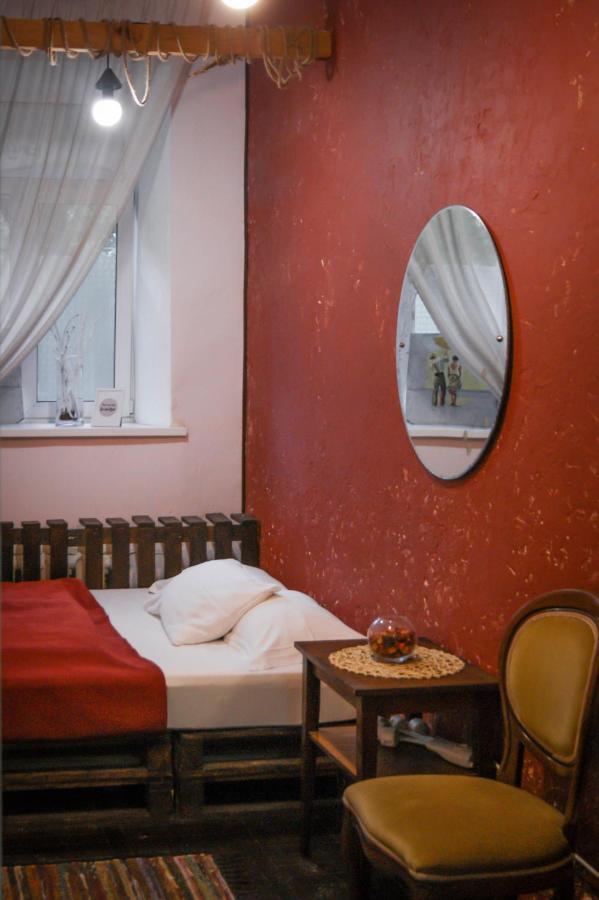 Garis Factory Hostel Kiev Ngoại thất bức ảnh