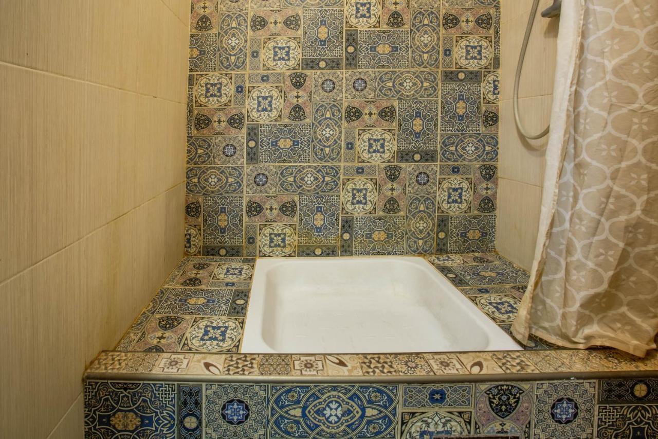 Garis Factory Hostel Kiev Ngoại thất bức ảnh